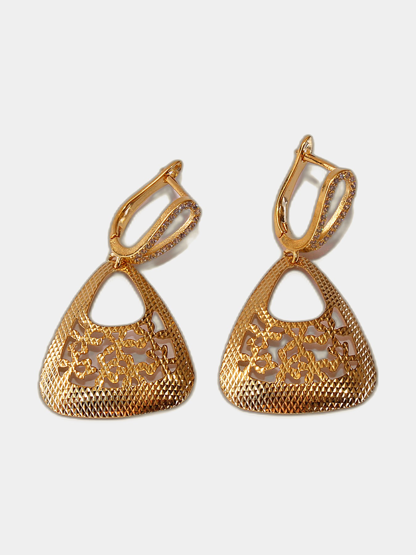 Aretes Triángulo Cristales