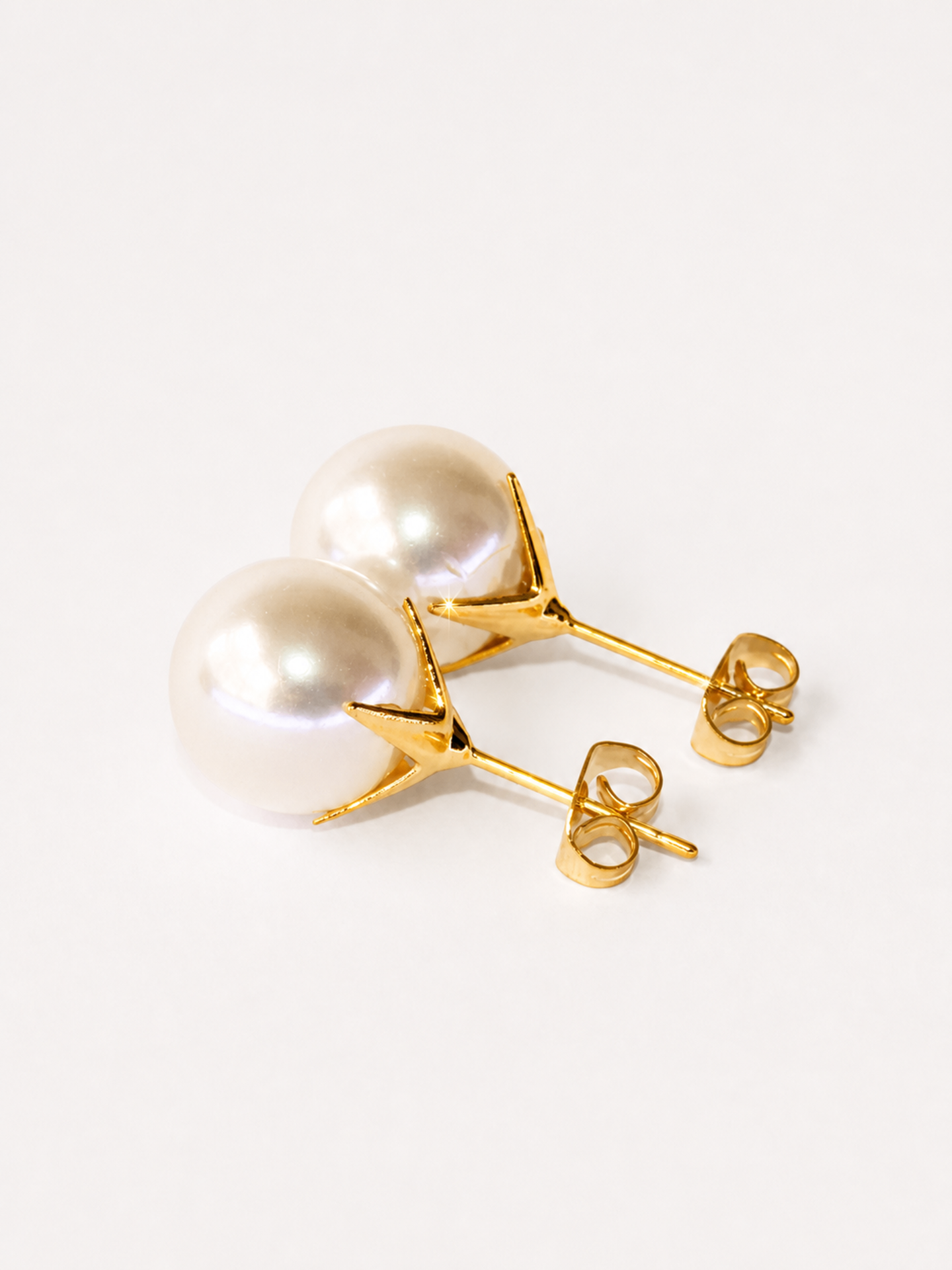 Aretes Perla Corona
